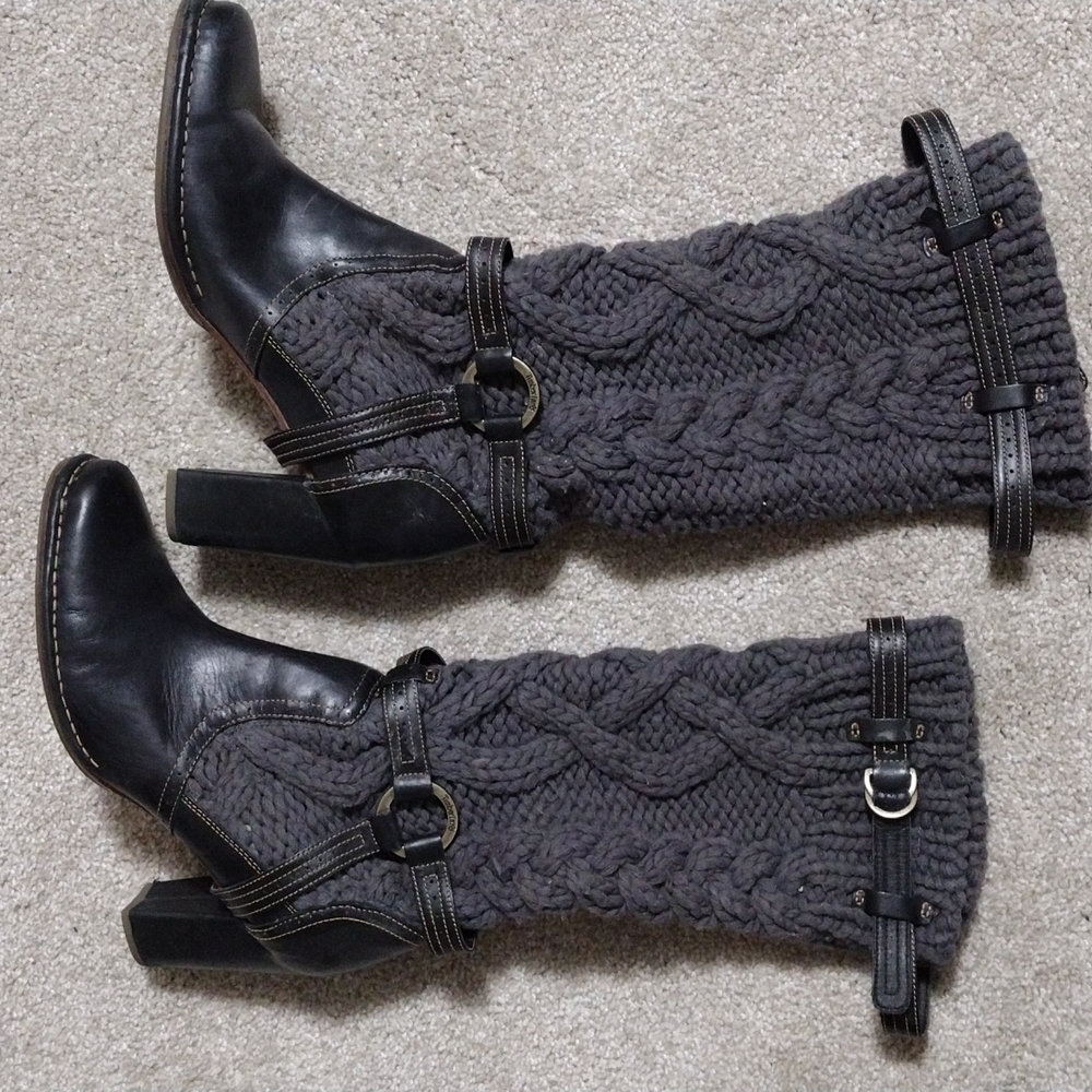 Sz 11 Grey knitted Timberland Boots